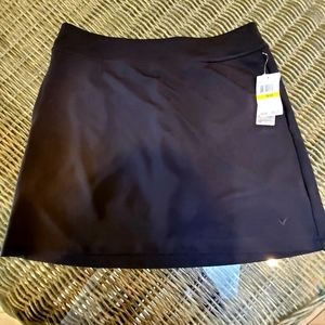 NWT Callaway Golf Skort, size medium, black.